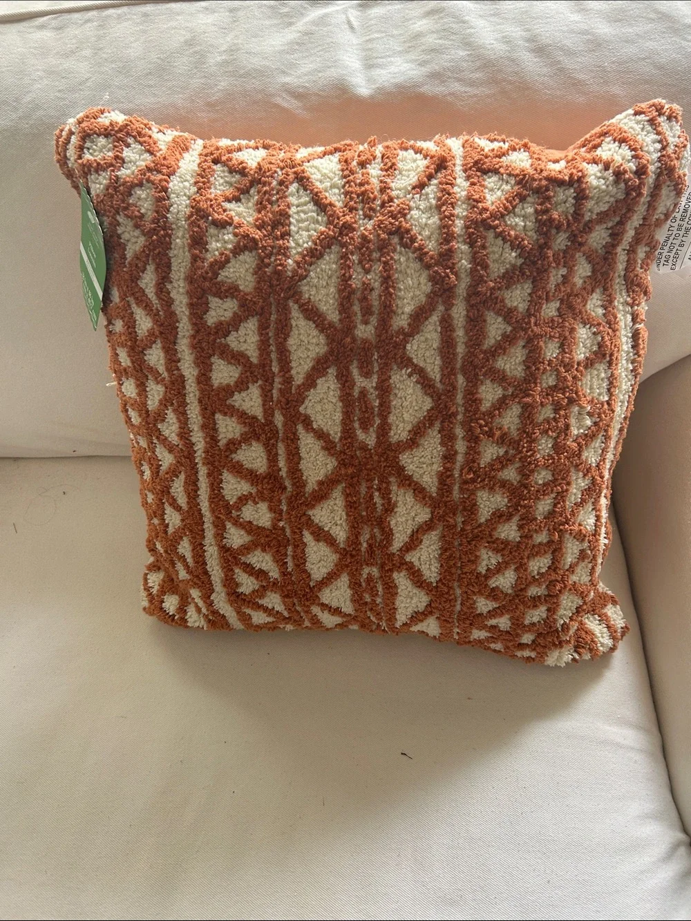 ASHLAND BOHO TUFTED PILLOW 18